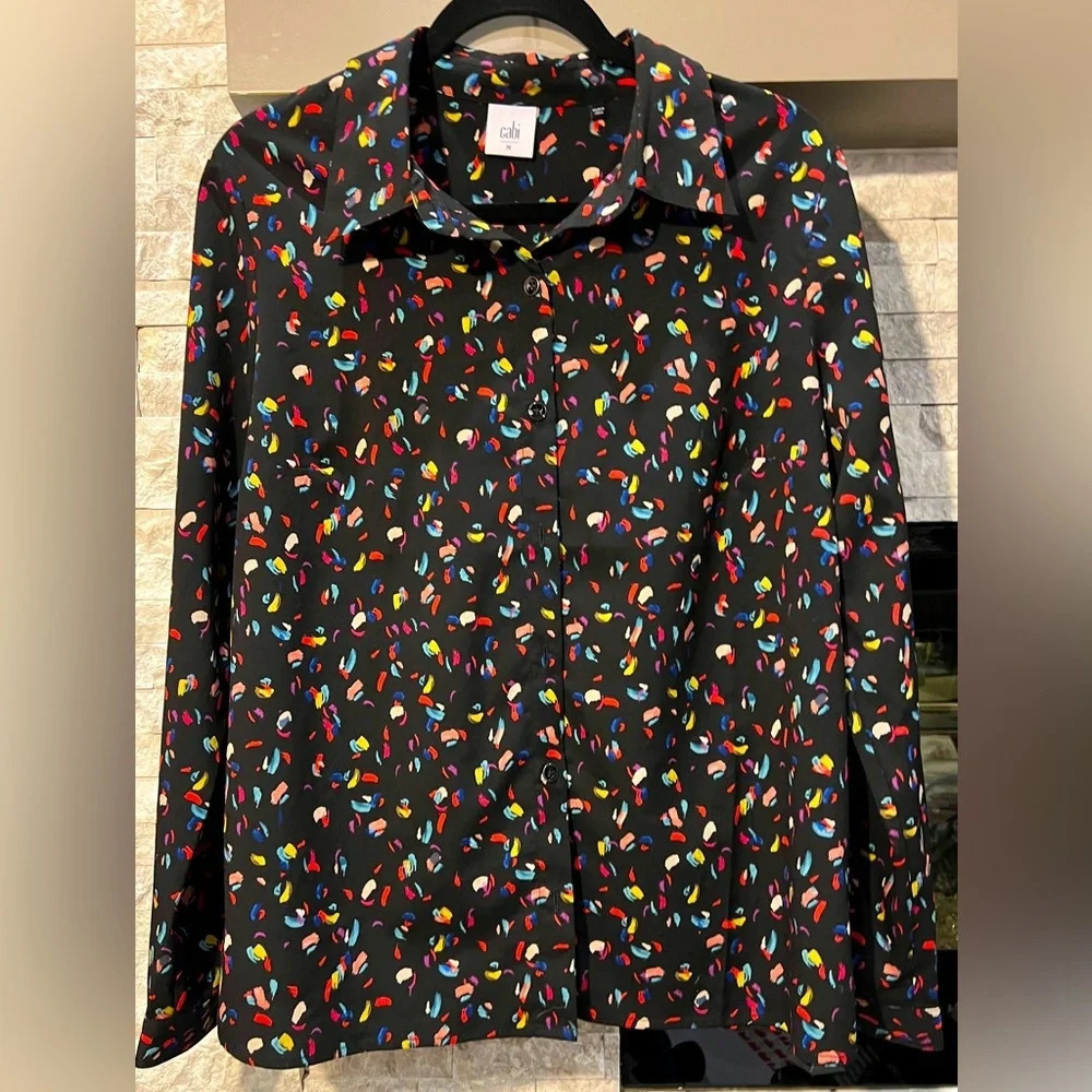 Cabi Button Down long sleeve shirt size Medium